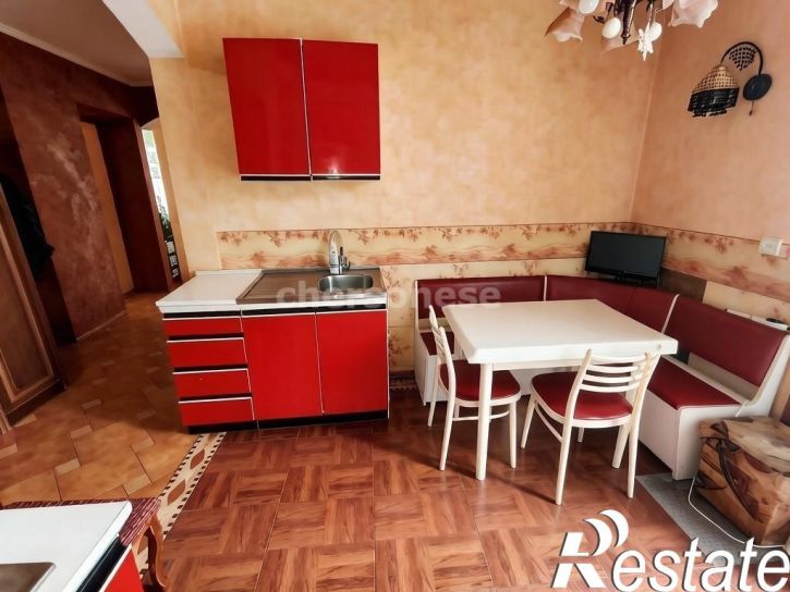 3-комн квартира улица Шмидта, д.4