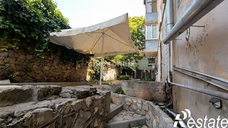3-комн квартира улица Шмидта, д.4
